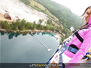 Lane Sisters Outdoor 3 way with Bungee educator